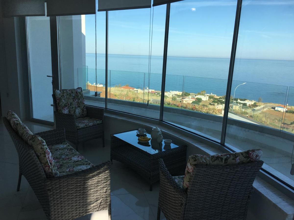 פומוס Elite Sea View Villa מראה חיצוני תמונה